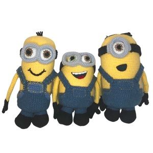 3 Hand Knit Minions